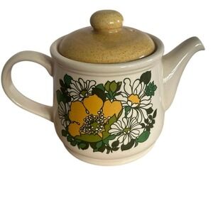 Vintage Sadler Teapot Staffordshire England – Yellow Floral Daisy Print Ceramic